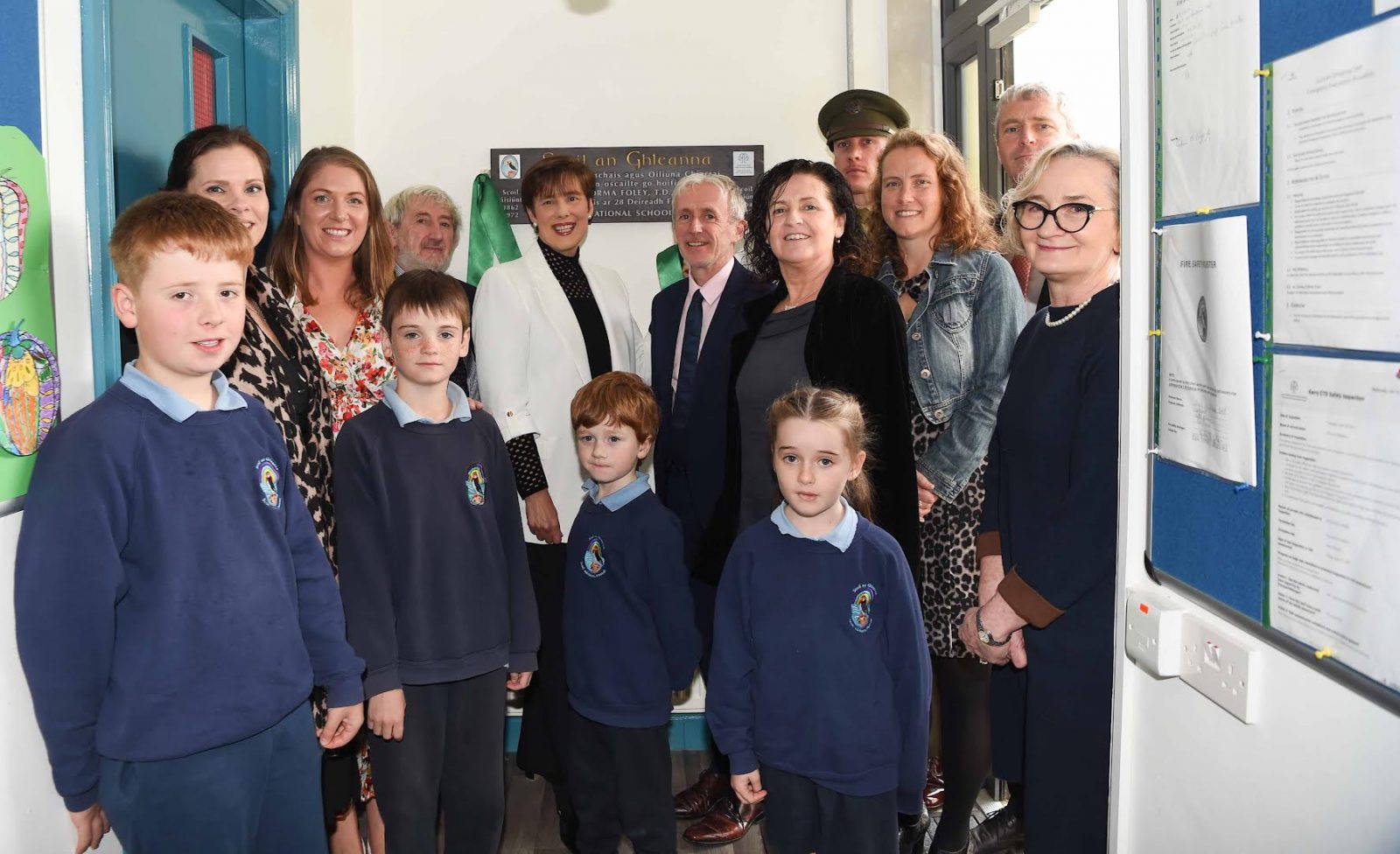 Fáiltíonn Bord Oideachais agus Oiliúna Chiarraí roimh an Aire Norma Foley chuig Oscailt Oifigiúil an Chéad Scoil Náisiúnta Phobail Ghaeltachta sa tír